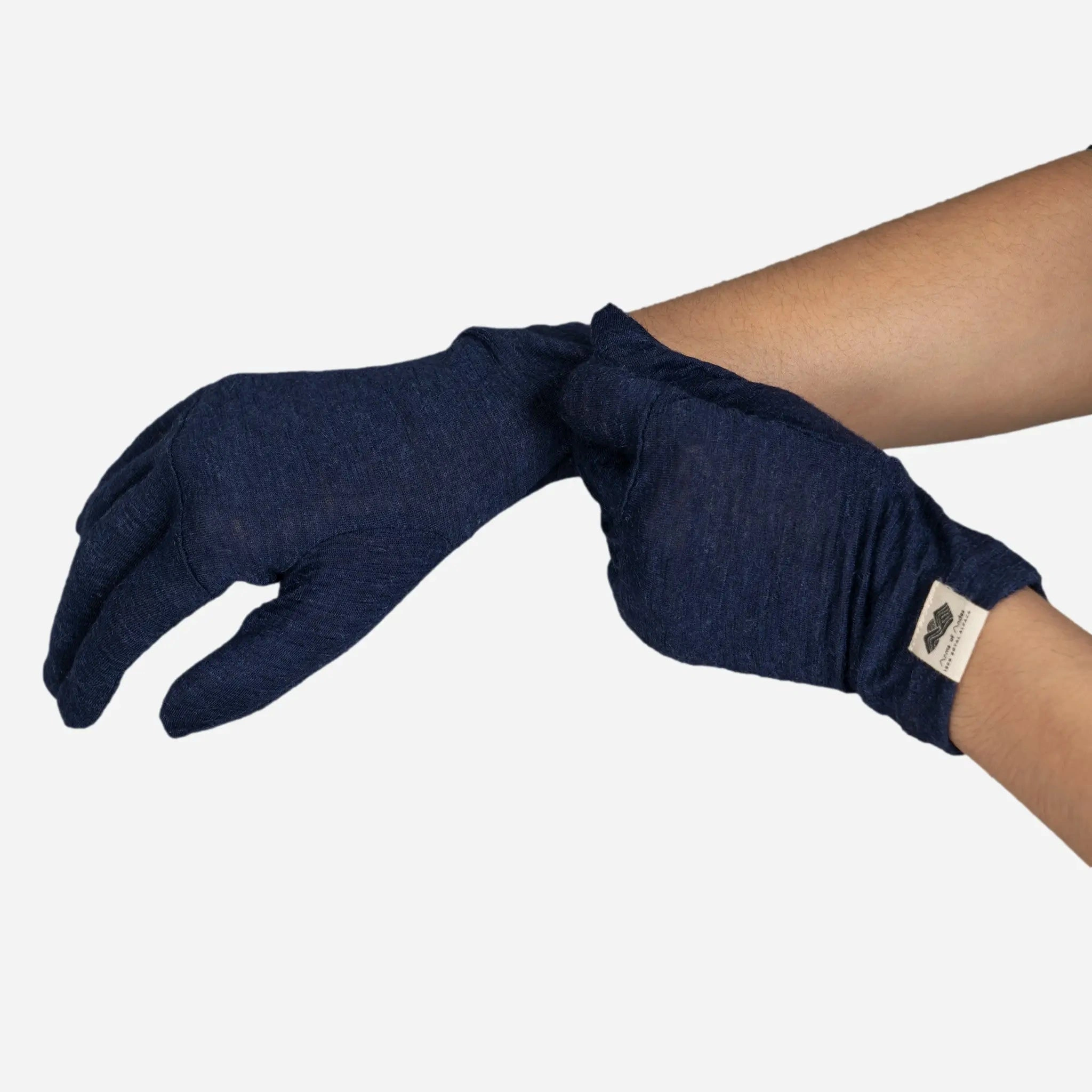 Ultra-Soft Alpaca Glove Liners – Perfect Warmth, Seriously Lightweight!